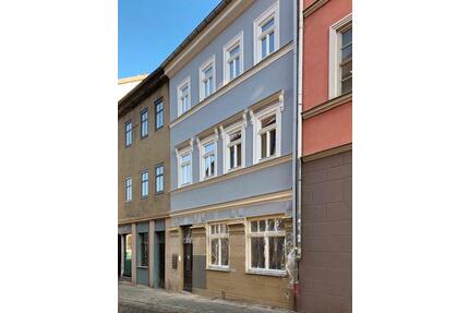 3 Raum mit Balkon direkt am Marktplatz Kahla