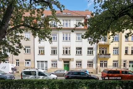 Wohnung zum Kaufen in Dresden 299.000,00 € 108.5 m²