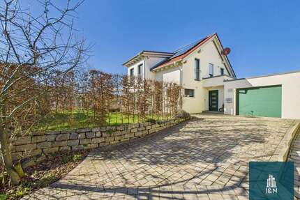 Haus zum Kaufen in Maulbronn 750.000,00 € 178 m²