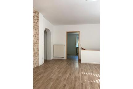 Ohne Provision * EG Eigentumswohnung im Zweifamilienhaus - Emmerting