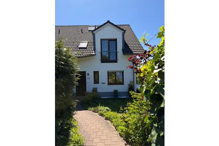 Haus mit Garten, Overath, Kamin,Teich, Garage, Waldrand, Süd Lage