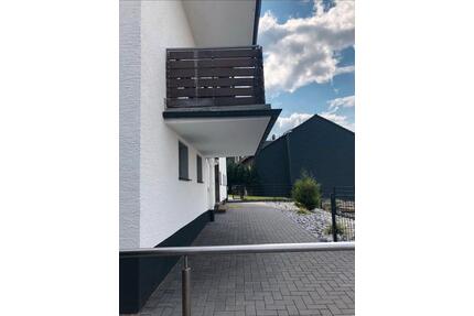 Moderne Dachgeschosswohnung mit großzügigem Wohnbereich - Remscheid Lüttringhausen