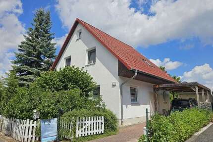 Haus zum Kaufen in Wustermark 490.000,00 € 102.58 m²