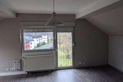 Wohnung zum Mieten in Leverkusen 400,00 € 37 m²