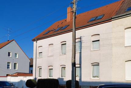 4-Zimmer-Wohnung in Löderburg - 650,00&nbsp;EUR Kaltmiete, ca.&nbsp; 120,00&nbsp;m&sup2; in Staßfurt (PLZ: 39446) Löderburg