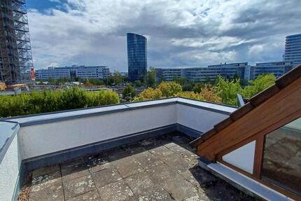 Helle 2,5 Zimmerwohnung in Stuttgart - Vaihingen