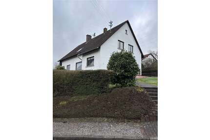 Haus zum Kaufen in Frohnhofen 328.000,00 € 207 m²