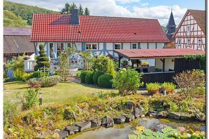 Haus zum Kaufen in Körle 260.000,00 € 180.54 m²