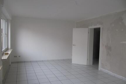 Helle Maisonettewohnung ,4 ZKB, Kellerraumbenutzung und Terrasse. - Polch