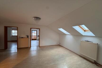 Helle 4-Zimmer-Mietwohnung in Rohrmünz nahe Deggendorf - Grafling