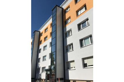 Mit Fahrstuhl und Balkon – klein und fein - Borna