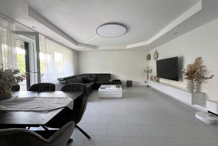 Moderne 4-Zimmer-Wohnung mit Balkon in Bretten-Kernstadt