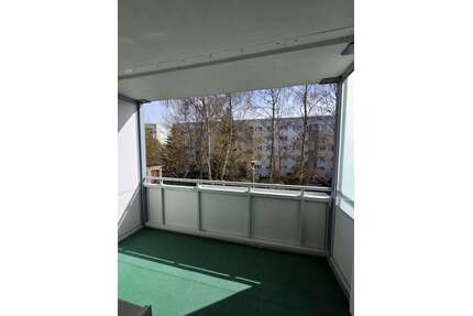 Wohnung zum Mieten in Lutherstadt Eisleben 325,00 € 61.83 m²