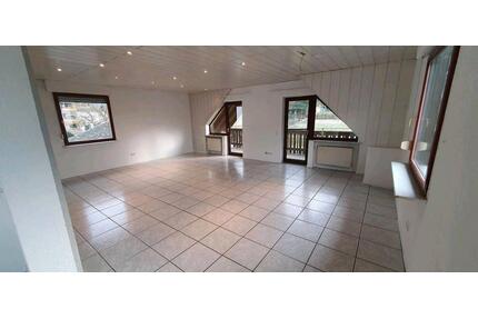 Mietwohnung in Dieblich - 700,00&nbsp;EUR Kaltmiete, ca.&nbsp; 120,00&nbsp;m&sup2; in Dieblich (PLZ: 56332)