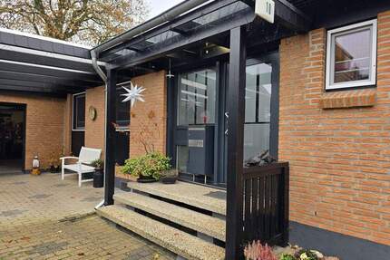 Modern, gemütlich, energieeffizient – Ihr neues Familienzuhause am Ende einer ruhigen Sackgasse - Alt Duvenstedt