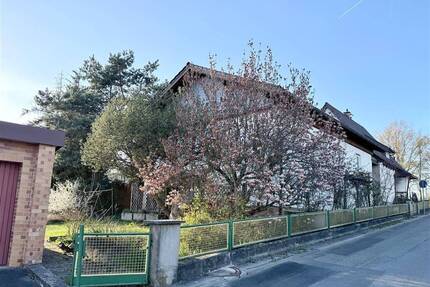 RESERV.: Nähe Fa KAESER: Bungalow mit Einliegerwhg, sofort frei - Coburg Bertelsdorf