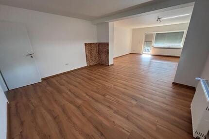 Einziehen ohne Renovierungsbedarf - Borken (Hessen)