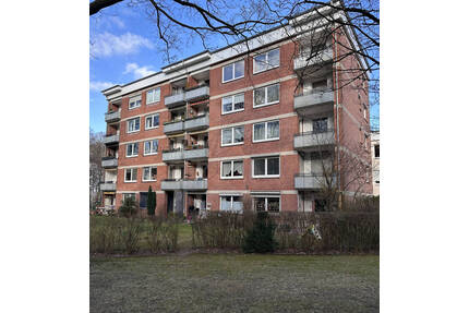 Renoviert, Bezugsfertig - im 1. OG - Hamburg Marmstorf