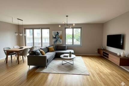 Wohnung zum Mieten in Nauen 884,00 € 63.17 m²