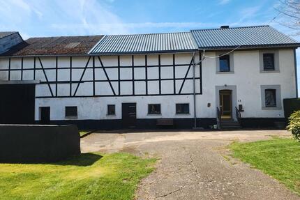 Kleiner Bauernhof in UdenbrethEifel zu verkaufen - Hellenthal