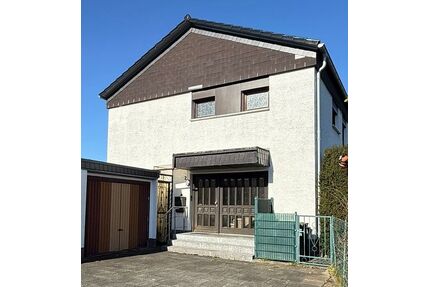 Provisionsfrei* DHH & Doppelgarage in Pulheim: Top-Ecklage auf 692m² Grundstück mit Baureserve