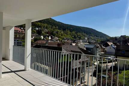 Wohnung zum Kaufen in Bad Wildbad 450.000,00 € 97 m²