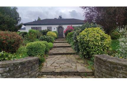 Bungalow Stroheich - 490.000,00&nbsp;EUR Kaufpreis, ca.&nbsp; 172,00&nbsp;m&sup2;&nbsp;Wohnfl&auml;che in Oberehe-Stroheich (PLZ: 54578)