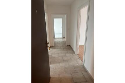 2,5 Zimmer große Dachgeschosswohnung - Neustadt am Rübenberge