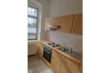 Wohnung 2 Raum zu vermieten - 250,00&nbsp;EUR Kaltmiete, ca.&nbsp; 41,00&nbsp;m&sup2; in Neukirchen/Pleiße (PLZ: 08459)