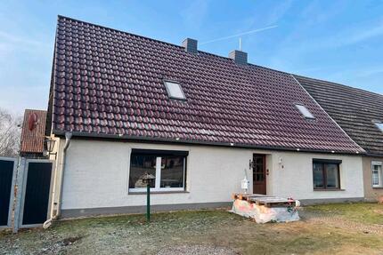 Eigenheim, Einfamilienhaus, Doppelhaushälfte - Dorf Mecklenburg