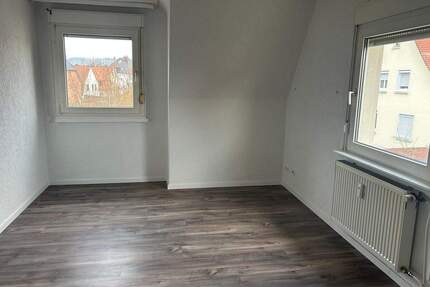 schöne 3 Zimmer Wohnung nähe Stadtmitte Singen - Singen (Hohentwiel)