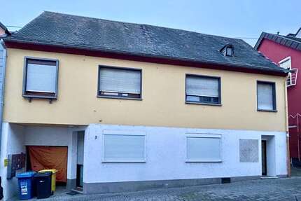 Haus zum Kaufen in Koblenz 950.000,00 € 443.37 m²