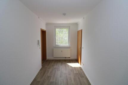 Große 2-RW mit ebenerdiger Dusche & Balkon!!! - Freiberg