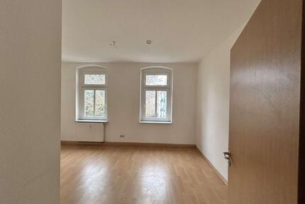 *** Bald für Sie verfügbar: Charmante 2-Raum-Wohnung in Chemnitz Altendorf ***