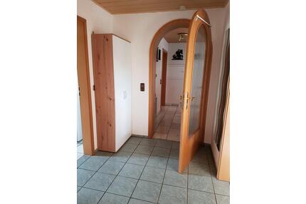 2-Zimmer DG-Wohnung, teilmöbliert (60 m²) in Distelhausen - Tauberbischofsheim