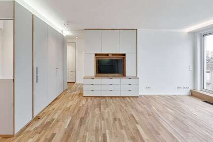 Wohnung zum Mieten in Frankfurt 1.750,00 € 49 m²