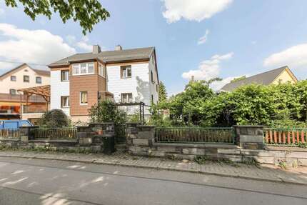 Haus zum Kaufen in Wilkau-Haßlau 99.000,00 € 126 m²
