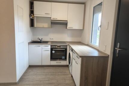 Voll möblierte 3-Zimmer-Wohnung mit Tiefgarage in ruhige Lage - Ingolstadt Nordost