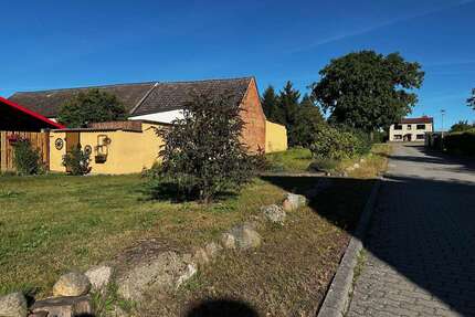 Grundstück zu verkaufen in Gardelegen 20.000,00 € 900 m²