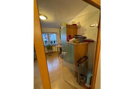 ab 01.07. in Freiendiez ruhig gelegene 2 ZKB inkl. Einbauküche und Dachterrasse