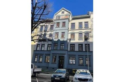 FAMILIENFREUNDLICHE WOHNUNG MIT PARKETT, FUßBODENHEIZUNG, BALKON UND LIFT - Chemnitz Sonnenberg