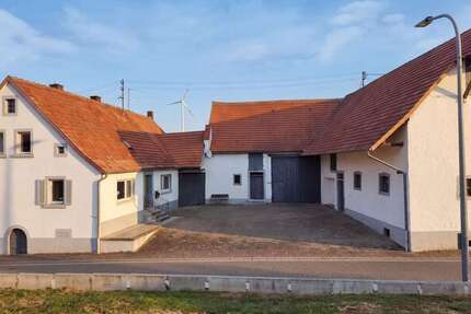 Haus zum Kaufen in Dörrmoschel 174.000,00 € 114.29 m²