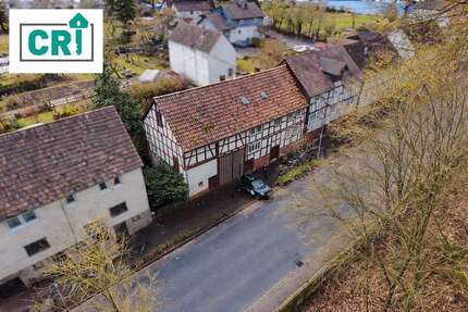 Haus zum Kaufen in Stadtallendorf Schweinsberg 159.900,00 € 113.05 m² - Stadtallendorf / Schweinsberg