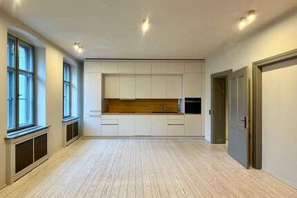 Wunderschöne, kernsanierte Wohnung in Berlins bester Lage