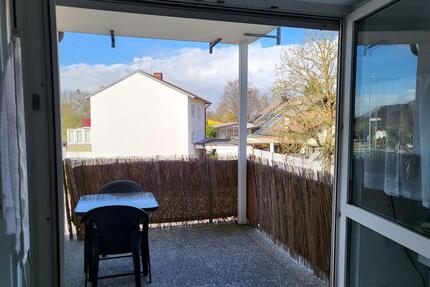 2 Zimmer-Wohnung in Riedstadt-Leeheim in Ortsrandlage mit Einbauk