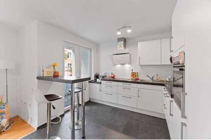 Wohnung zum Kaufen in Stuttgart Stuttgart-Nord 280.000,00 € 56 m²