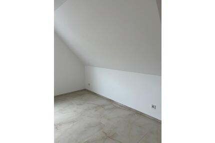 3 Zimmer DG Wohnung in Bensheim