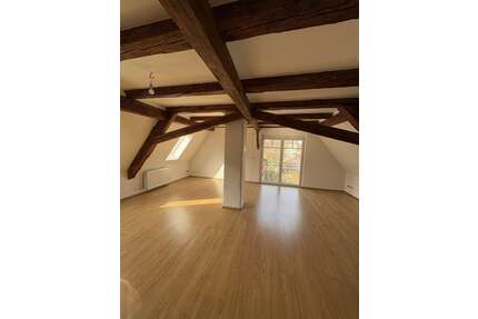 Haus zum Mieten in Gundelsheim 1.750,00 € 175 m²