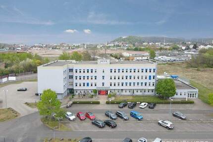 Investitionsmöglichkeit oder Selbstnutzung - Bürokomplex mit Laboren in zentraler Lage von Homburg!