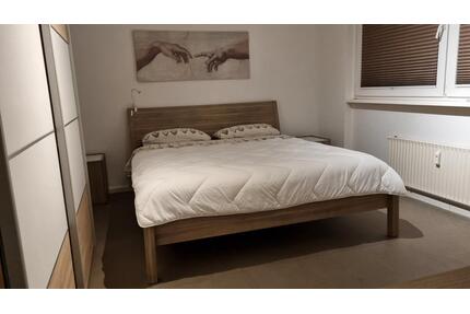 2,5 Wohnung+Balkon+Parkplatz+Keller+Aufzug Kudamm-Seitenstraße! - Berlin Charlottenburg-Wilmersdorf